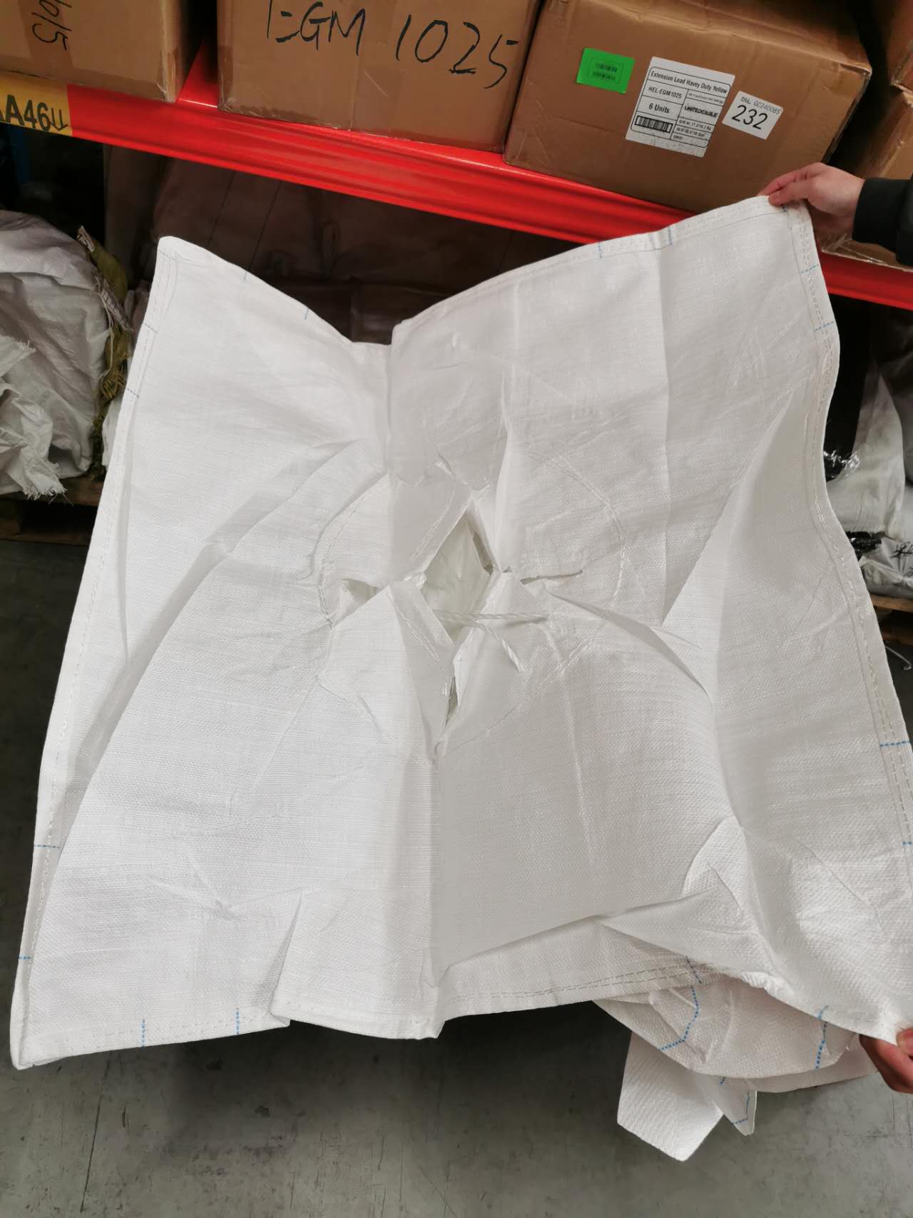 Bulk Lifting Bag Spout Bottom 1.1T 90x90x90cm