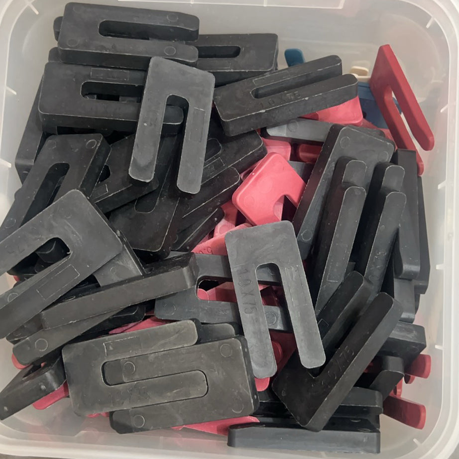 Plastic Packer 75mm Mixed Tub Pack400
