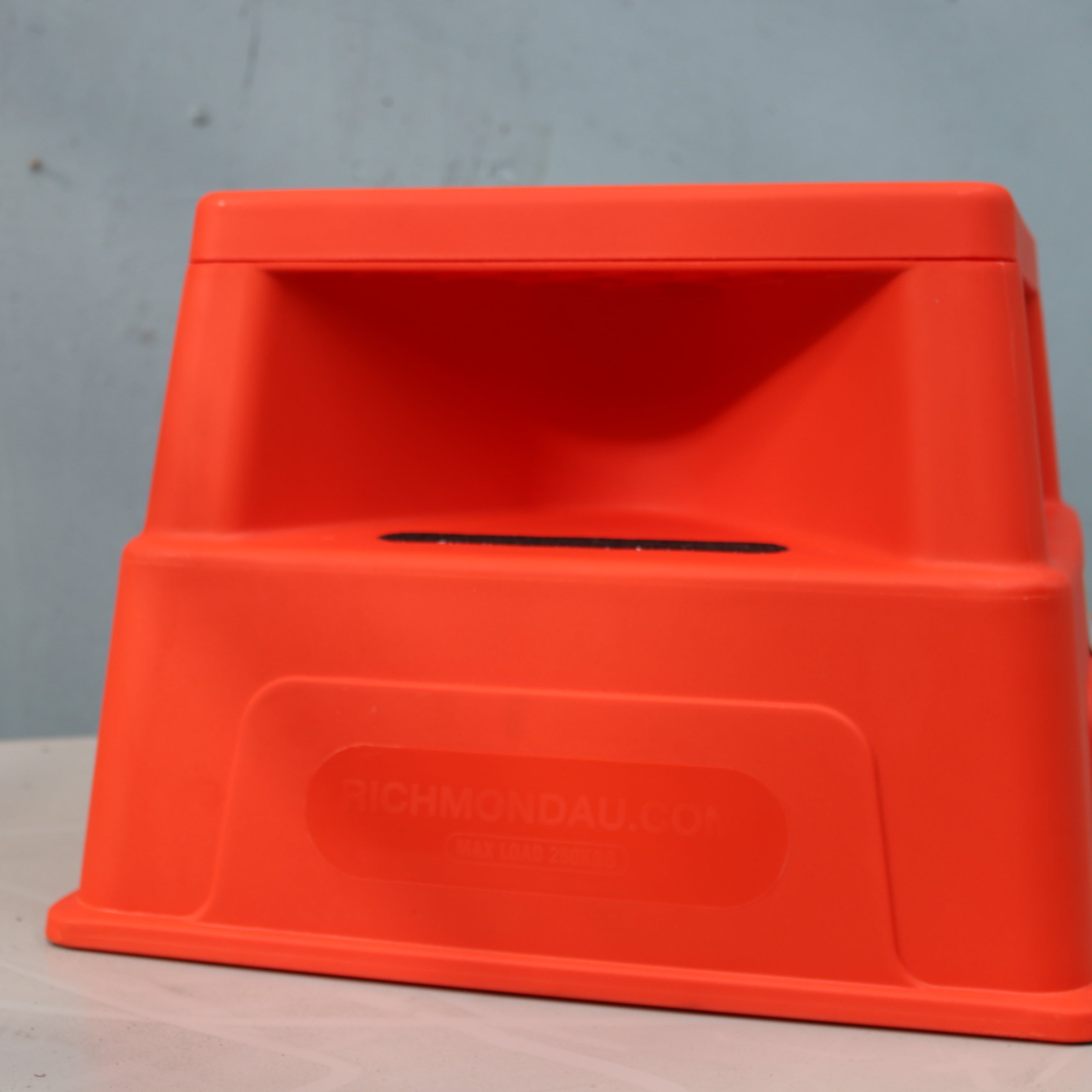 Uniform SQS Anti Skid Base Stepstool 360mm - SSR002