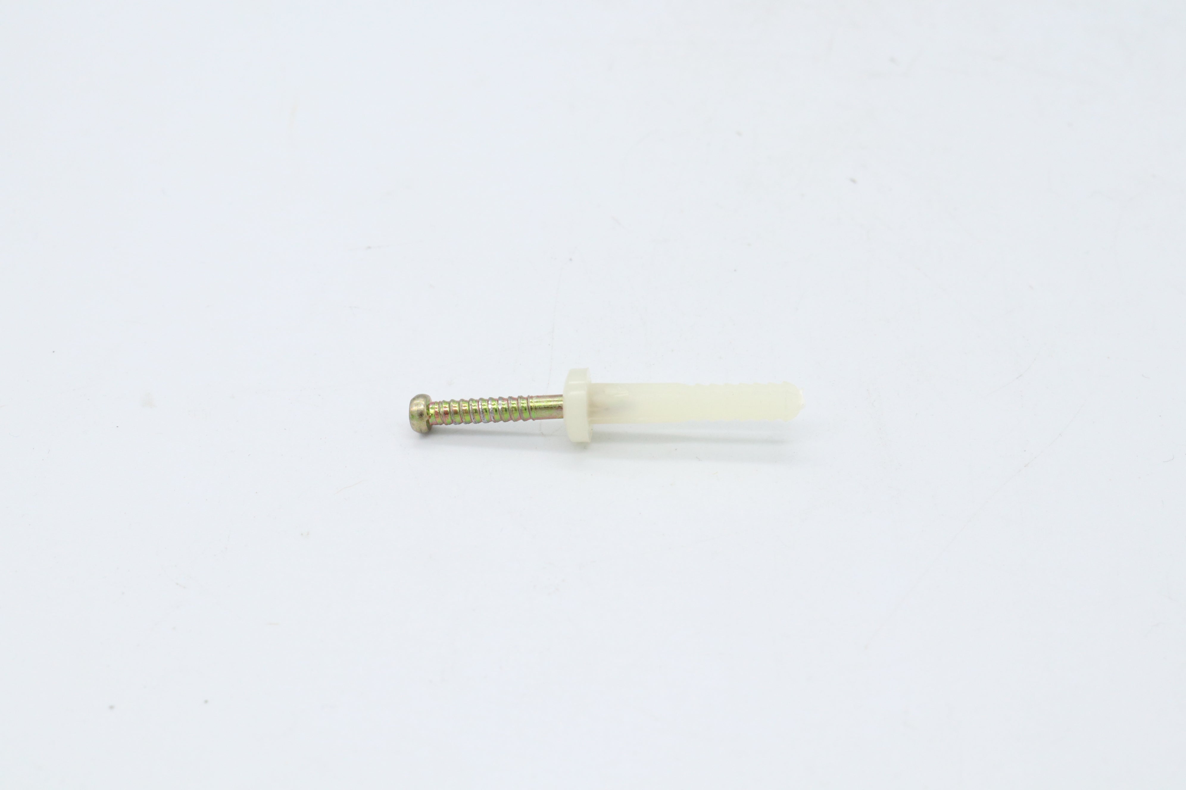 Dewalt Nylon Nail-In Anchor Round Head Box100 M5, M6.5 Multiple Sizes