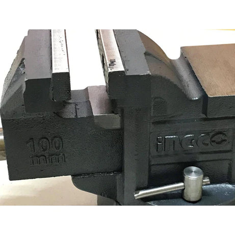 Bench Vice With Anvil 60mm