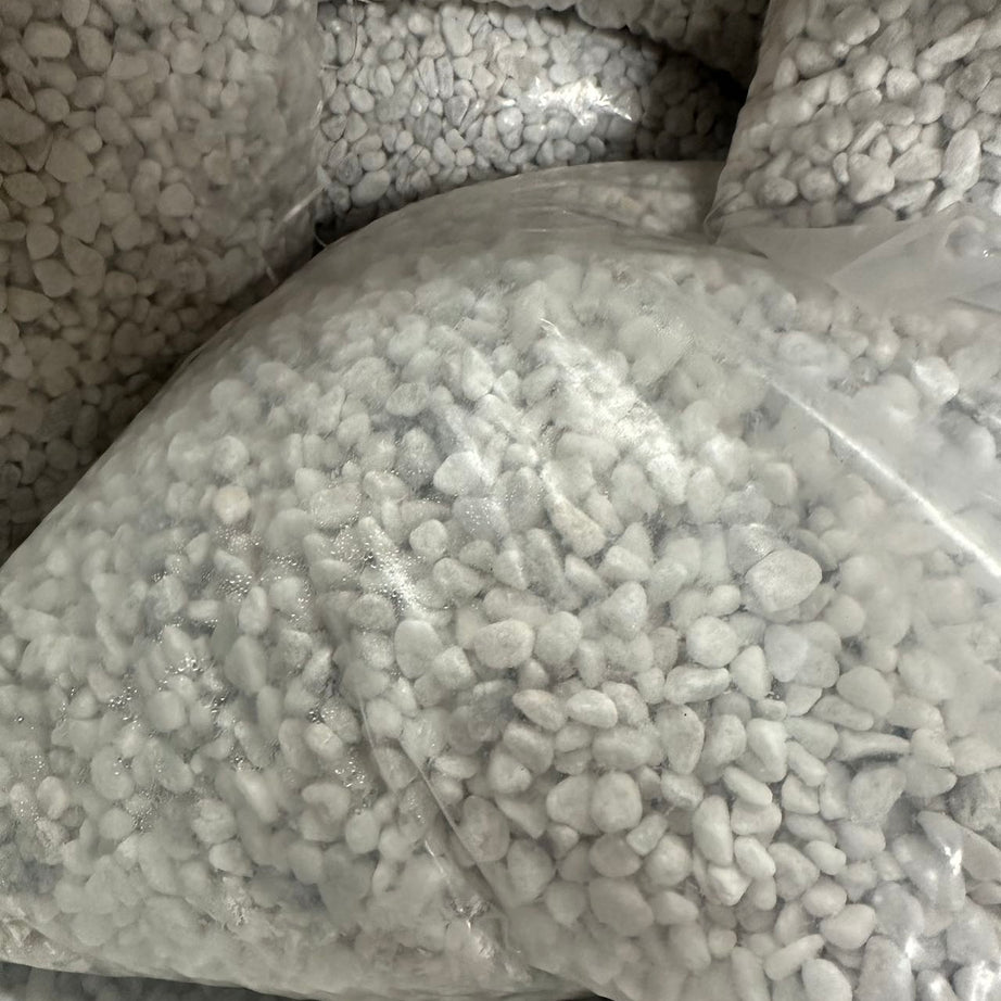 Washed Pebbles Snow White 20kg, Dia 6-9mm or 30-50mm